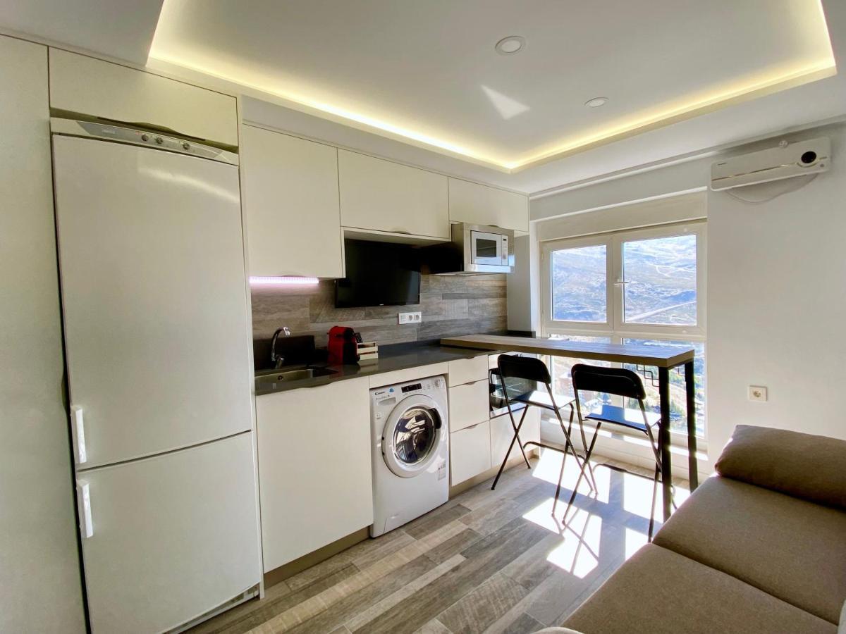 Moderno Estudio En Sierra Nevada โมนาชิล ภายนอก รูปภาพ