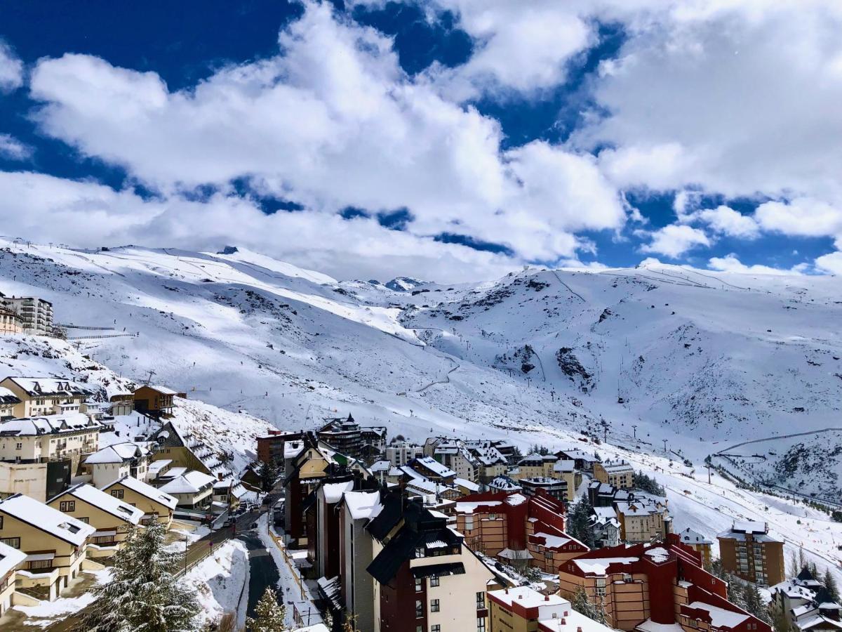 Moderno Estudio En Sierra Nevada โมนาชิล ภายนอก รูปภาพ